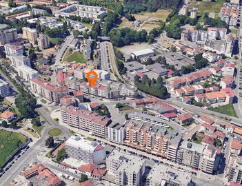 Proporção de ½ de Loja · São João da Madeira