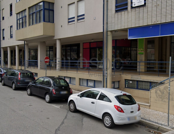 Proporção de ½ de Loja · São João da Madeira