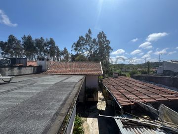 Moradia V2 · Avintes, Vila Nova de Gaia 