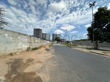 Terreno  – Localização Premium em Talatona, Luanda