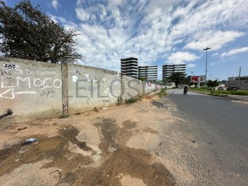 Terreno  – Localização Premium em Talatona, Luanda
