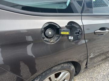 Peugeot 308 · Ano 2014