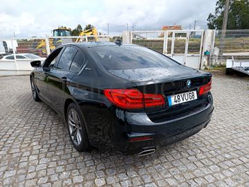 BMW 530E iPerformance Pack M · Ano 2018