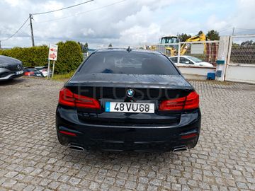 BMW 530E iPerformance Pack M · Ano 2018
