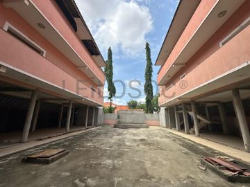Hospedaria em Construção – Oportunidade de Investimento em Benfica, Zona Verde I
