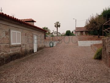 Quinta com 1,3 hectares · Penafiel