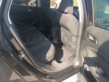 Peugeot 308 · Ano 2015  