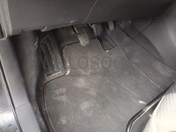 Toyota Auris · Ano 2011