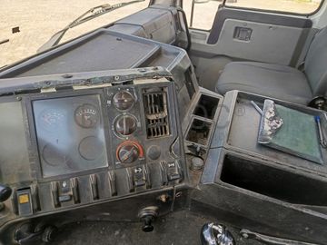 Volvo FL7 · Ano 1991 · Grua Hiab