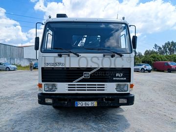 Volvo FL7 · Ano 1991 · Grua Hiab