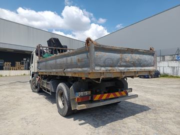 Volvo FL7 · Ano 1991 · Grua Hiab