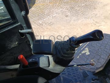Mini Giratória Yanmar Vio35 · Ano 2006