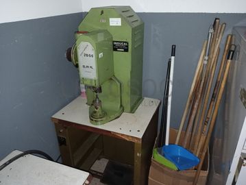 Máquina de Bazar Ribetes