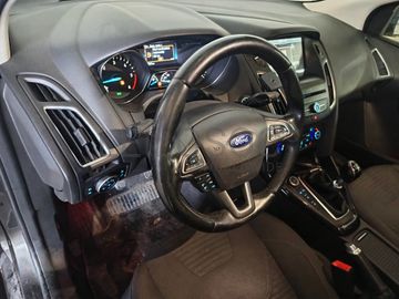 Ford Focus · Ano 2015  