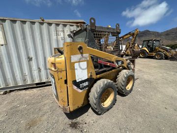 Mini Pá Carregadora CATERPILLAR 226B