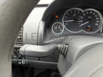 Opel Corsa · Ano 2003 