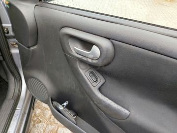Opel Corsa · Ano 2003 