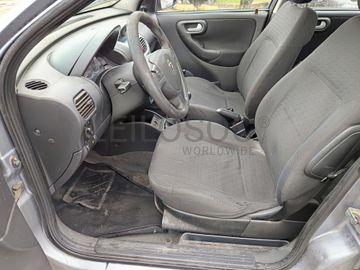 Opel Corsa · Ano 2003 