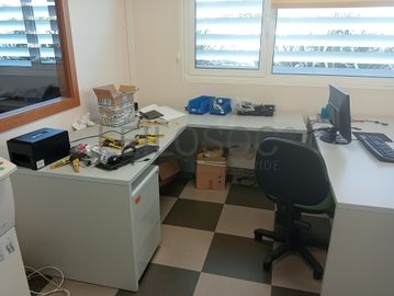 Equipamentos e Mobiliário de Escritório