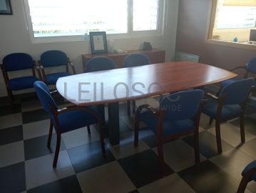 Equipamentos e Mobiliário de Escritório