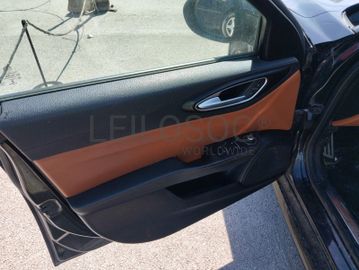 Alfa Romeu Giulia · Ano 2017