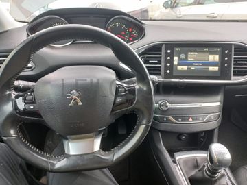 Peugeot 308 · Ano 2014