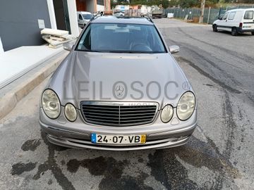 Mercedes-Benz E 320 CDi · Ano 2003