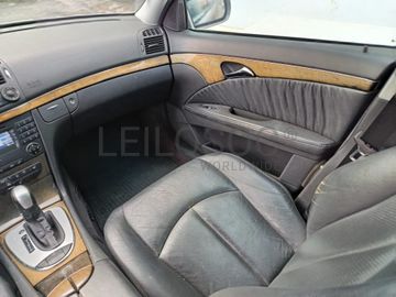 Mercedes-Benz E 320 CDi · Ano 2003