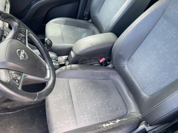 Opel Meriva · Ano 2010