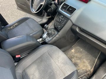 Opel Meriva · Ano 2010
