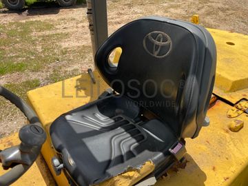 Empilhador Toyota