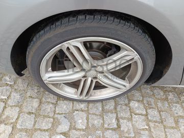 Audi A8 · Ano 2010