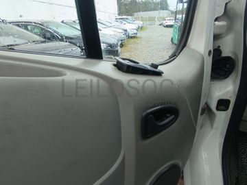 Renault Trafic · Ano 2007