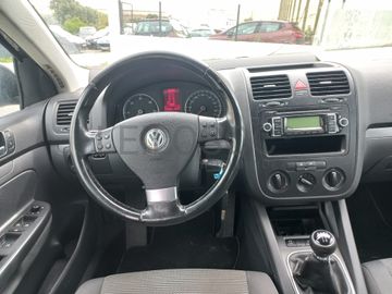 Volkswagen Golf · Ano 2009
