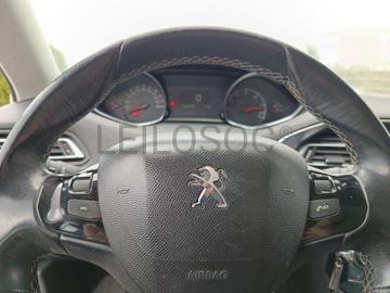Peugeot 308 · Ano 2014  