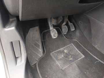 Peugeot 308 · Ano 2014  