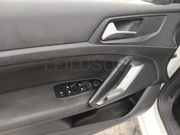 Peugeot 308 · Ano 2014  