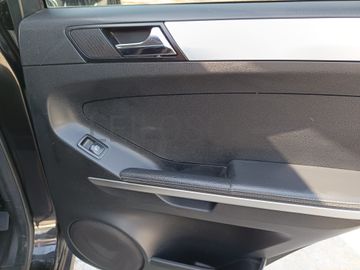 Mercedes-Benz ML 320 CDI 4Matic · Ano 2007