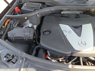 Mercedes-Benz ML 320 CDI 4Matic · Ano 2007