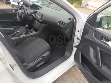 Peugeot 308 · Ano 2014
