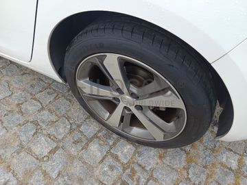 Peugeot 308 · Ano 2014