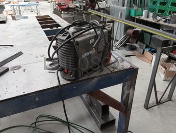 Máquinas e Equipamentos para Serralharia Industrial
