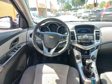 Chevrolet Cruze · Ano 2010