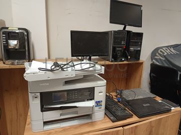 Mobiliário e Equipamentos