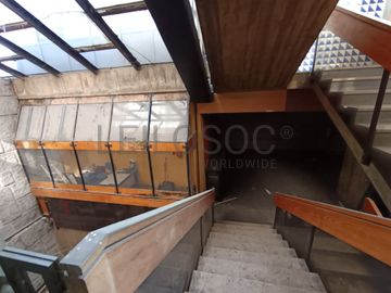 Edifício para Reabilitação · Chaves