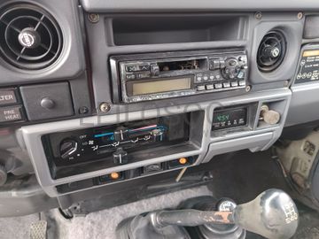 Toyota Land Cruiser 250 Turbo Diesel · Ano 1990