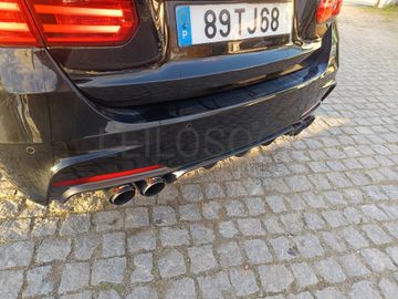 BMW 318d · Ano 2012  