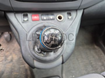Peugeot Partner · Ano 2013