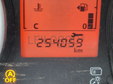 Mitsubishi L200 · Ano 2015