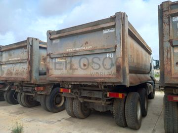 Camião Basc. Tras. (6X4) da marca VOLVO, modelo FM-400